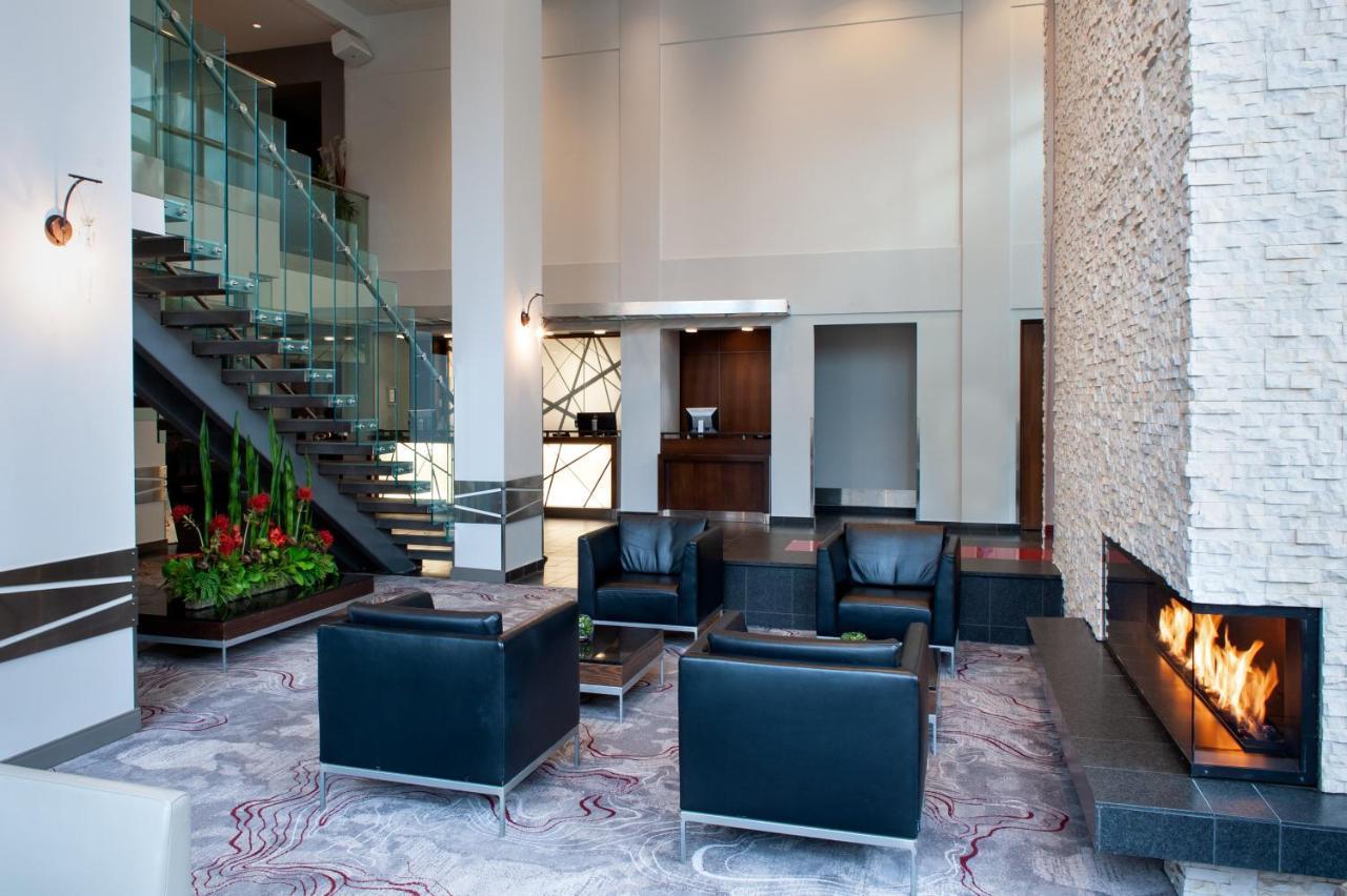 Matrix Hotel Edmonton Exterior foto